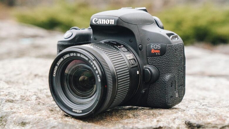 What distinguishes Canon DSLR cameras from its rivals?